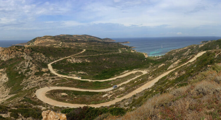 Route sinueuse Revellata Calvi Corse