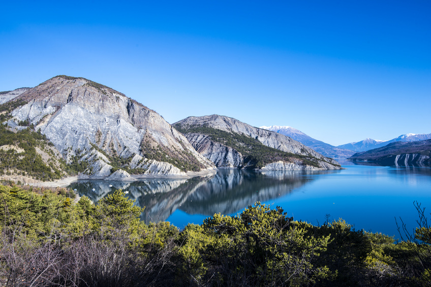 Lac de Serre-Ponçon Alpes
